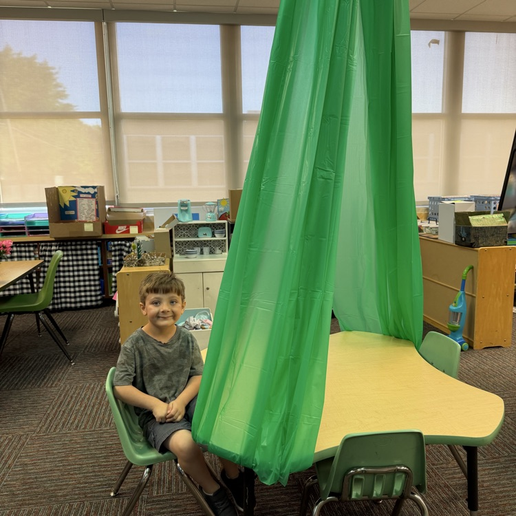 PK Camping Day! Mini-Lions worked in their "tents", made s'mores, and created mats.💙🦁💛