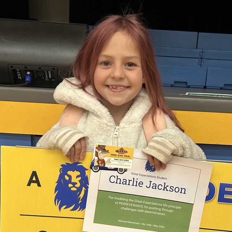 GE Showcase...honoring students and staff who have displayed the following Life Principles-attitude, perseverance, integrity, kindness, and responsibility. 💙🦁💛