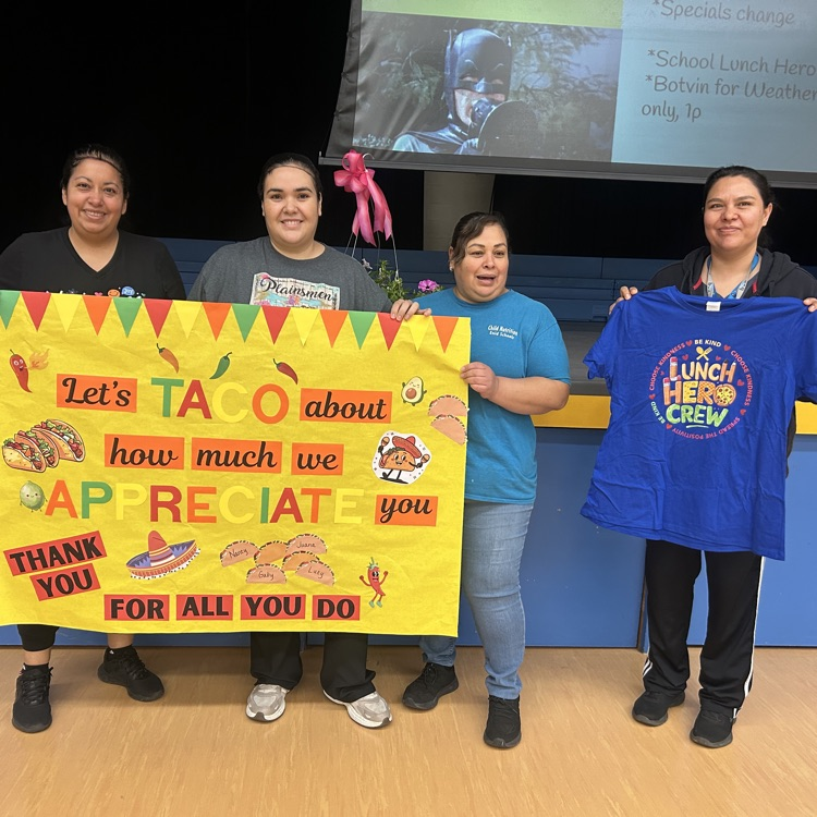 Happy "School Lunch Hero" Day to Monroe's amazing cafeteria staff!💛🦁💙