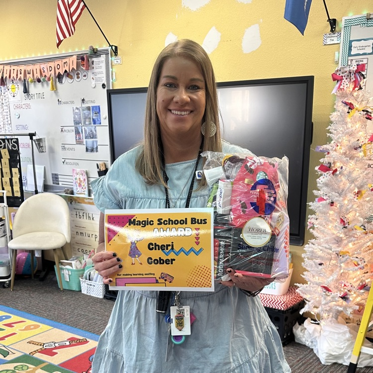 Teacher Appreciation Week...90s style!💙🦁💛