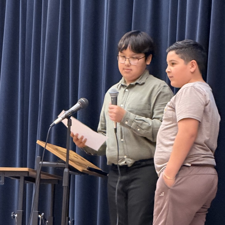 Monroe hosted its first Poetry Slam where second through fifth grade students were chosen to perform based on poems they wrote or found in class. Special thanks to Miss Smolen for organizing this event.💛🦁💙