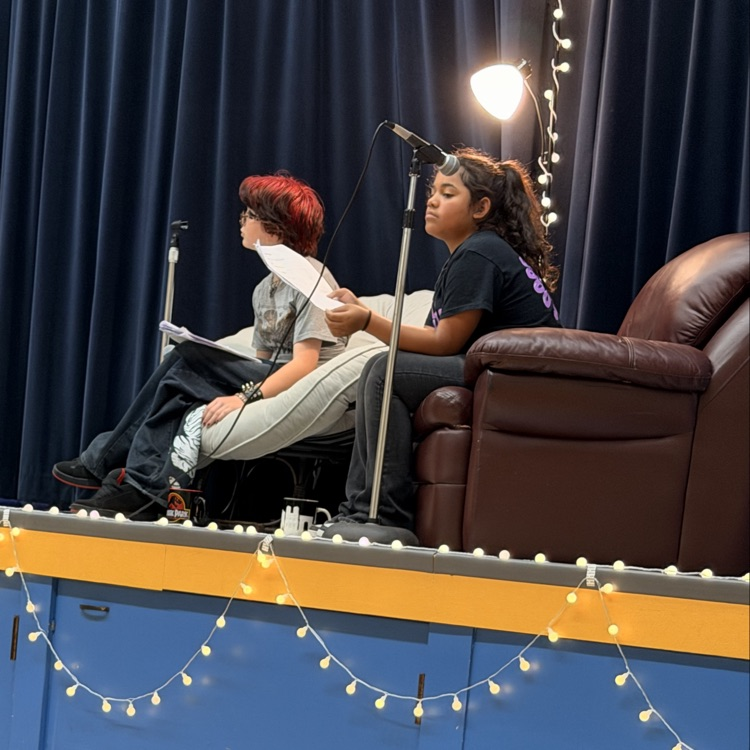 Monroe hosted its first Poetry Slam where second through fifth grade students were chosen to perform based on poems they wrote or found in class. Special thanks to Miss Smolen for organizing this event.💛🦁💙