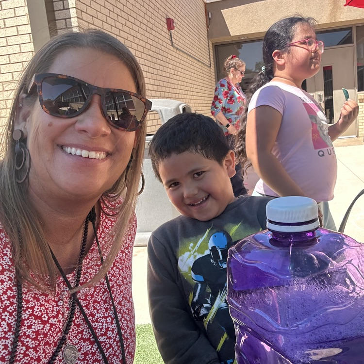 Kinder end-of-year family picnic💙🦁💛