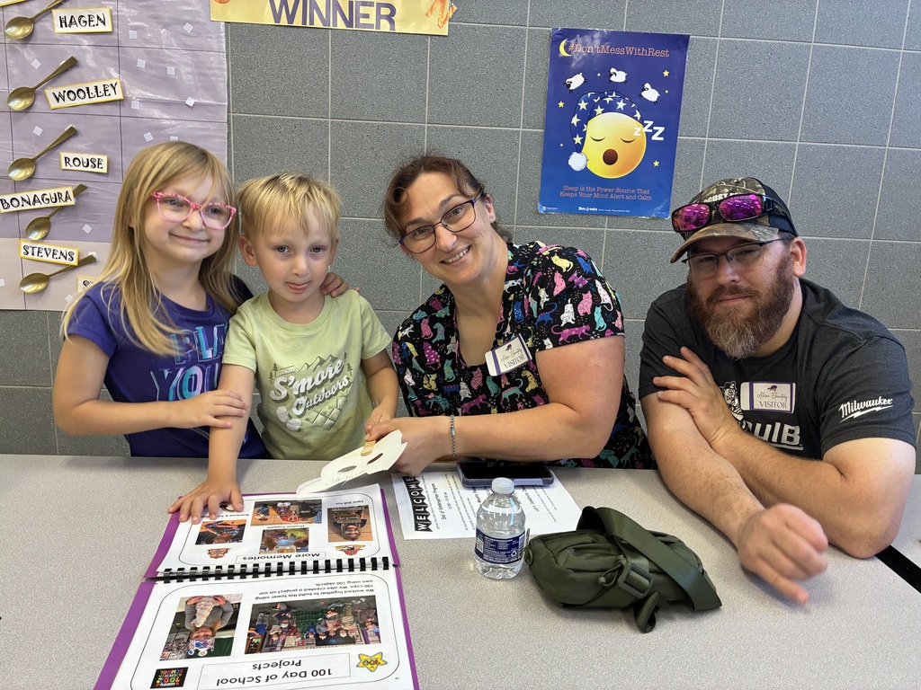 Akron Kindergarteners and family