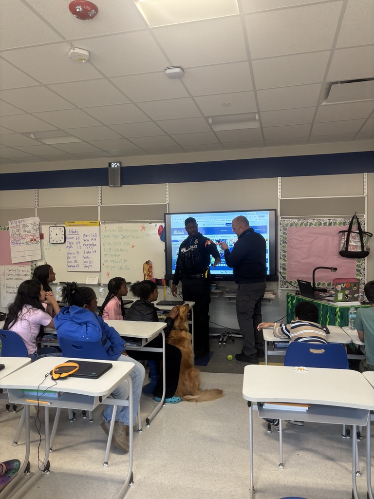 Edison students listening to a Career Speaker.