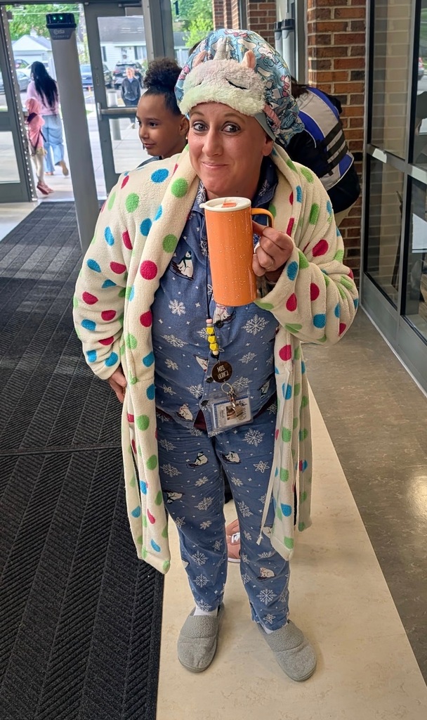 Staff member dressed for the wrong occasion.