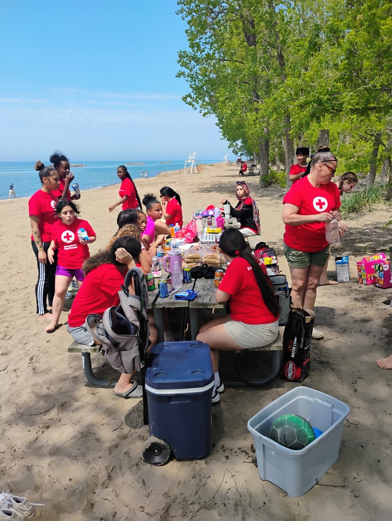 Erie High Red Cross Club students enjoying a picnic at the beach.