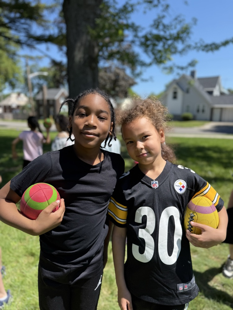 Harding students enjoying field day 2026
