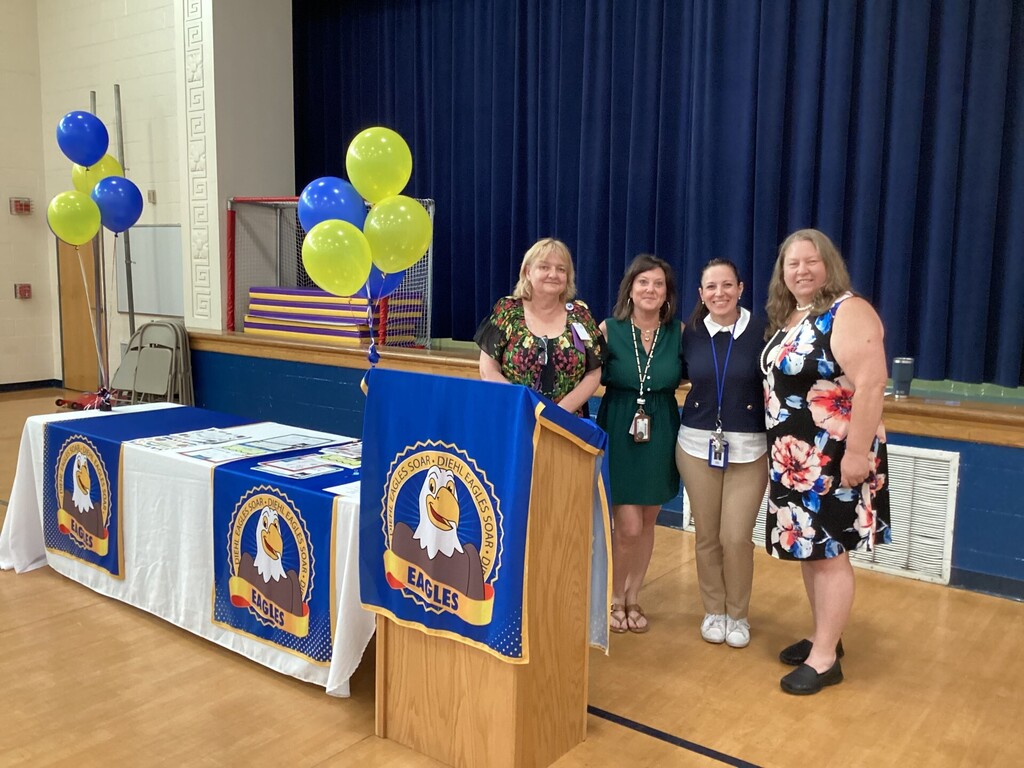 Principal Anna DePaul with 5th grade team