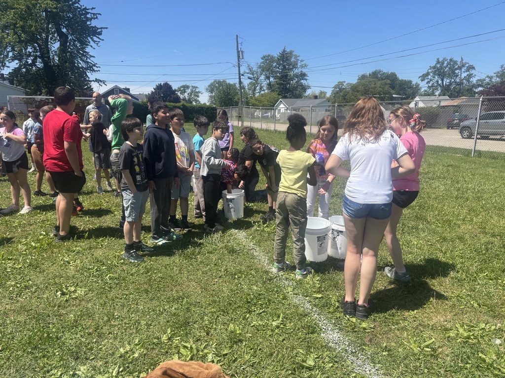 Kids at field day
