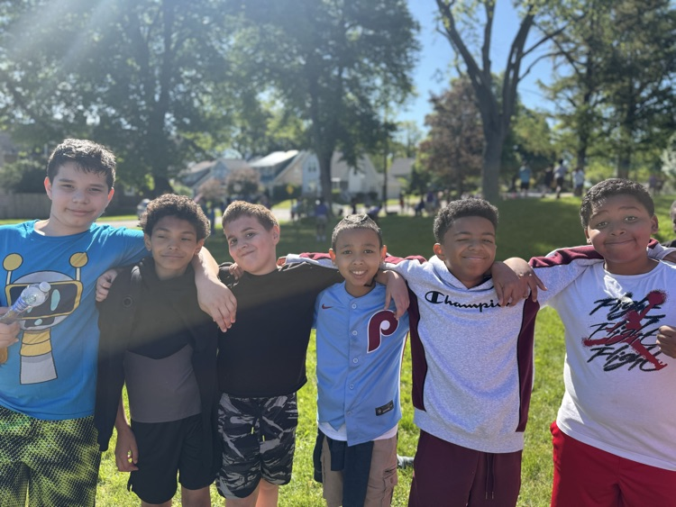 Harding 3rd through 5th graders at field day