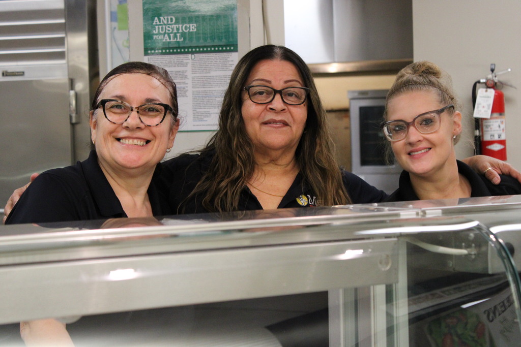 cafeteria ladies smiling