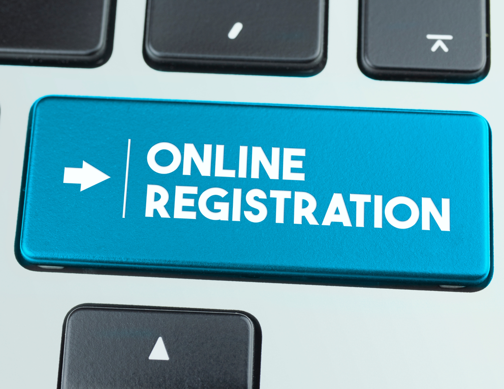 Online Registration button on a keyboard.