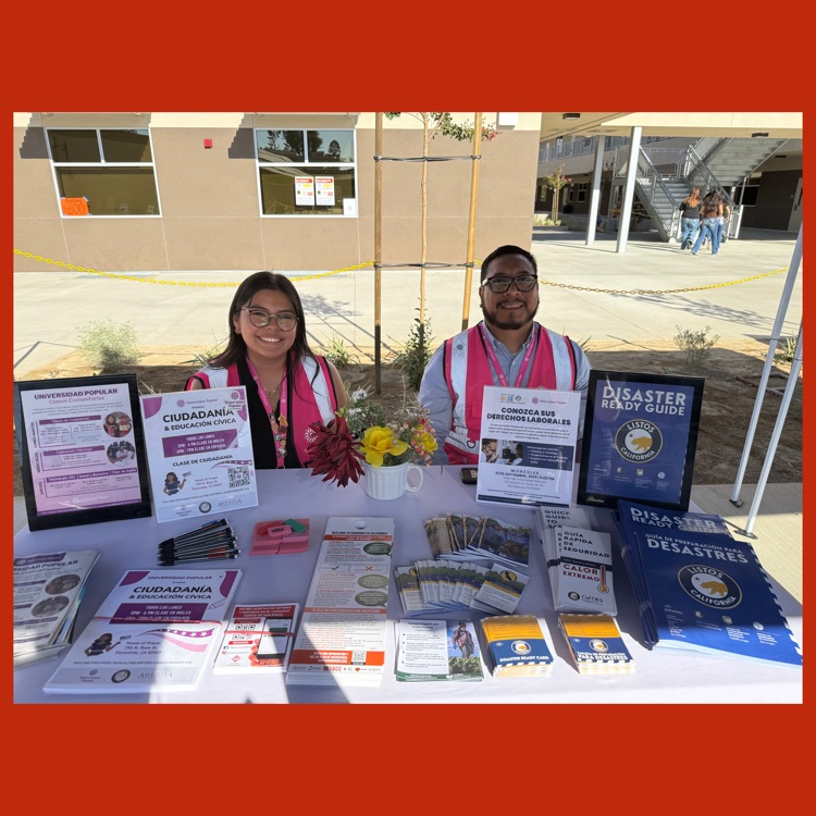 A photo of the Universidad Popular booth at Mission's Back to School Night