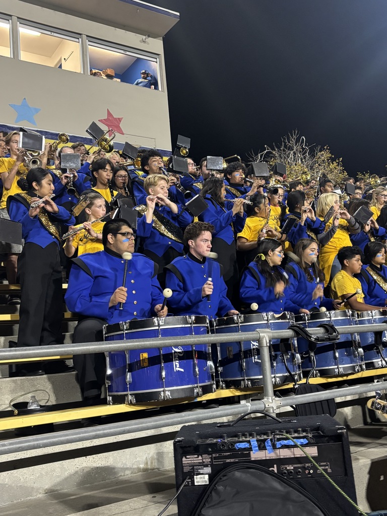 BVMS band performing with the san pasqual high school band