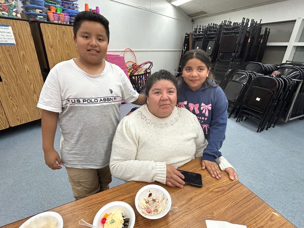Parents and students eating ice cream