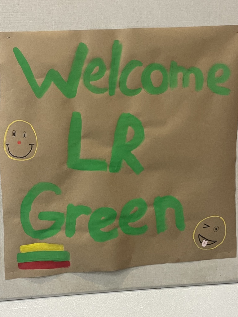 Welcome LR Green sign
