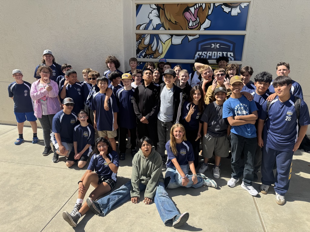 Picture of the BVMS Esports Team