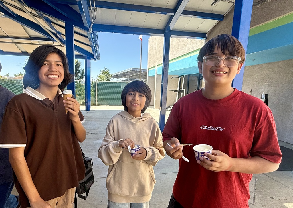 Students eating ice cream