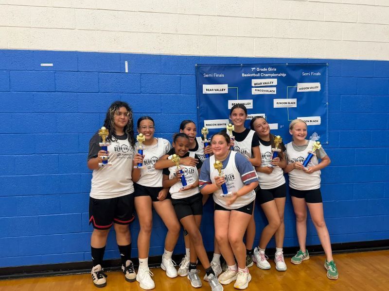 EUSD students participate in basketball.