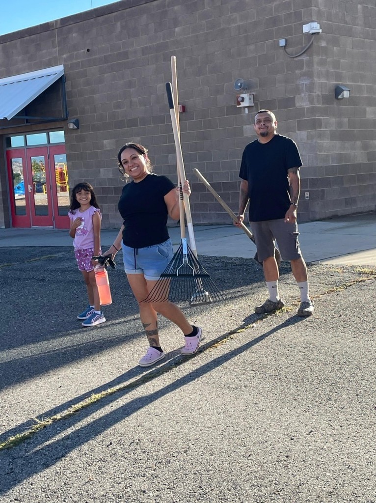 PAC Families Cleaning the Playground