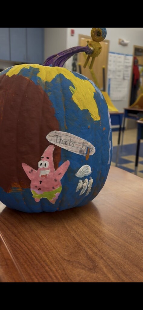 Pumpkin Decorating Contest