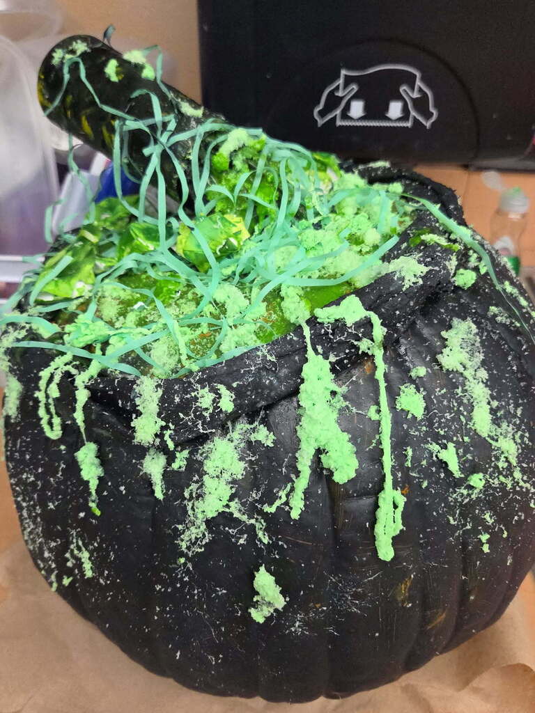 Pumpkin Decorating Contest