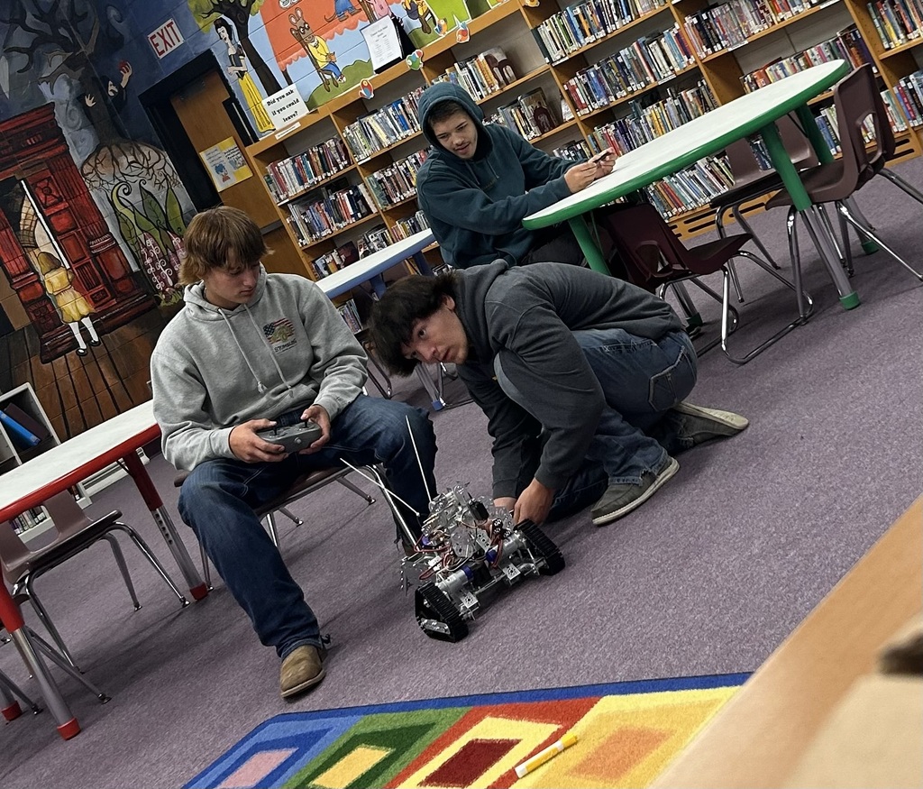 Students working on robot