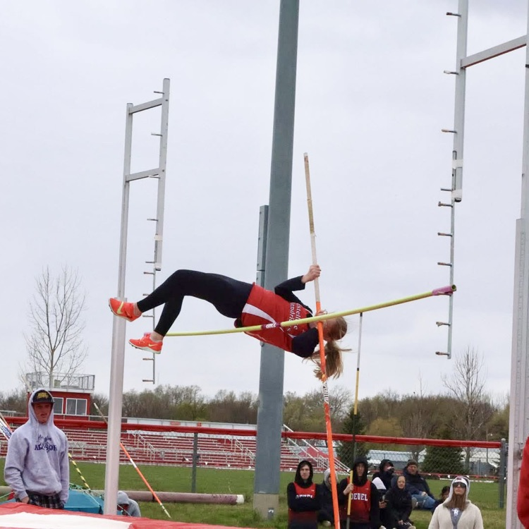 pole vault 