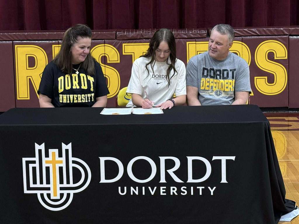 Marissa Storm Signing