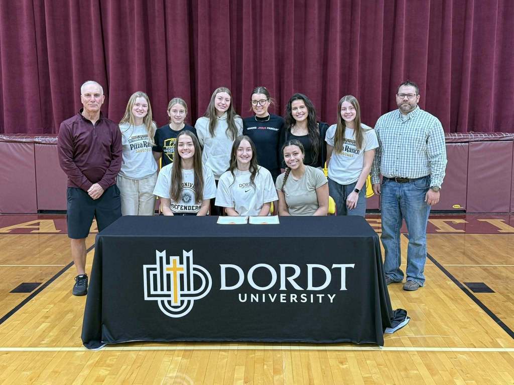 Marissa Storm Signing