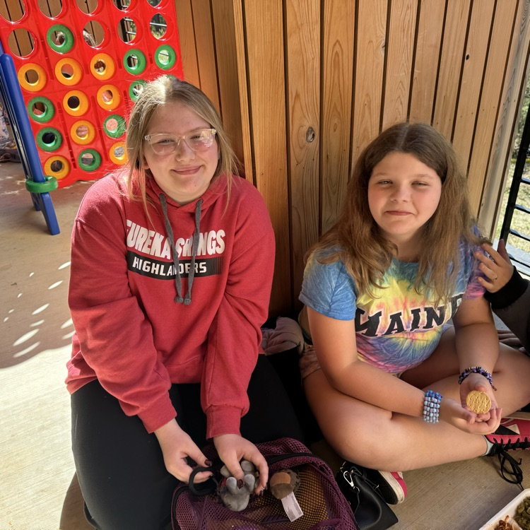lunchtime students