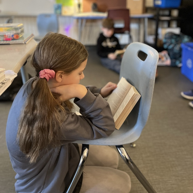 students reading