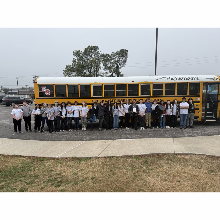 band students at bus