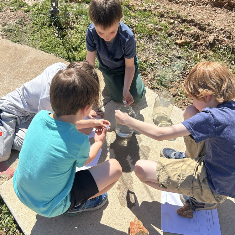 students leaning about rainbows. 