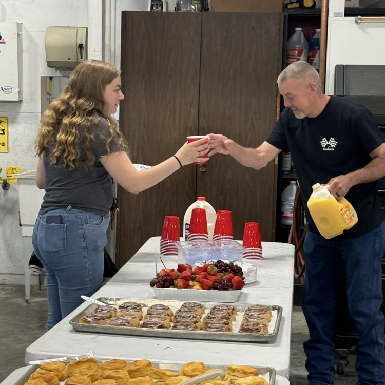 staff breakfast 