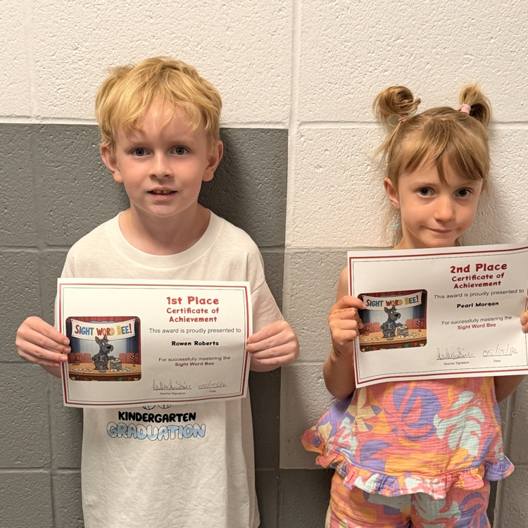 students with certificates 