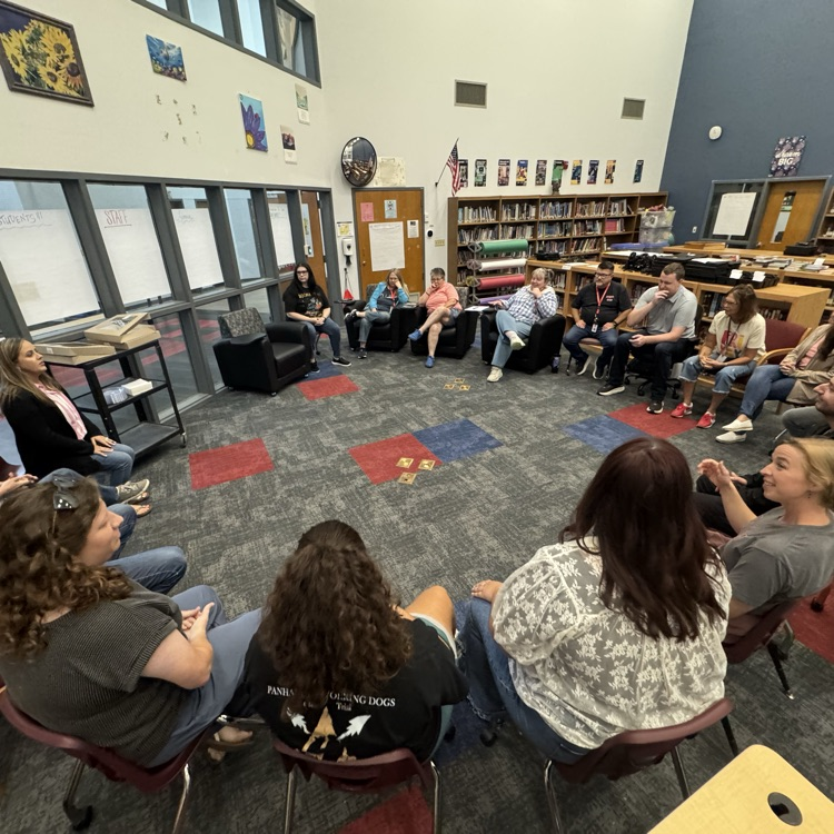 people meetings in a circle