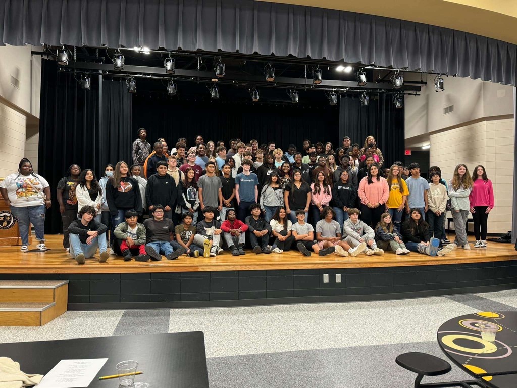 🎉🐯 CHS Tigers Class of 2028 had their Freshman Commitment Ceremony today! 🎓✨ Special guest speaker Mattie Lane, a proud CHS alumnus and 2024 graduate of the University of Georgia, shared how her time at CHS prepared her for success beyond high school. 🙌🎤  🎶 The CHS Chorus gave a beautiful performance during the ceremony, and the freshmen proudly signed a graduation gown, symbolizing their commitment to completing their high school journey and graduating with the Class of 2028! 🖊️🎓  We’re so proud of these young Tigers as they begin their exciting journey to graduation! 🎓💛🖤  #CHSTigers #ClassOf2028 #FreshmanCommitment #TigerPride #GraduationGoals #BlackAndGold #CHSChorus #FutureGraduates #SuccessStartsHere