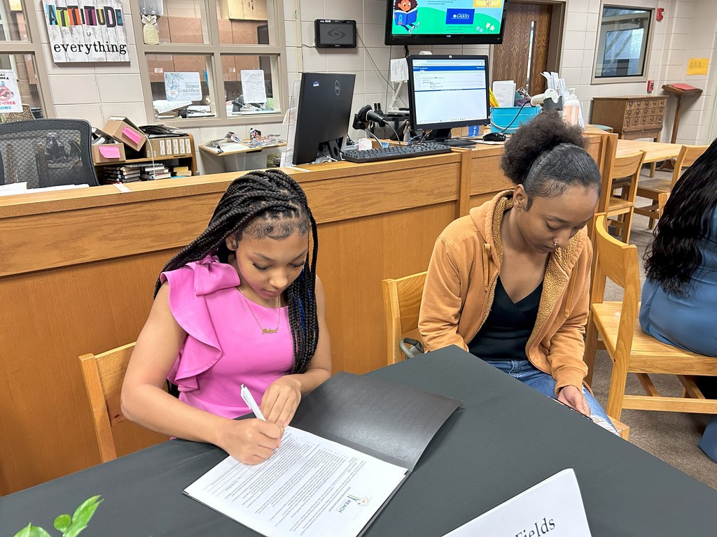 REACH SCHOLARSHIP winners