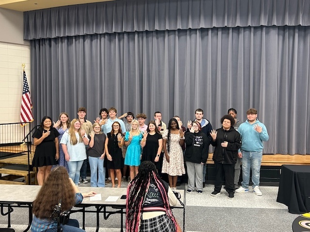 🎓💍✨ Claxton High School Junior Ring Ceremony ✨💍🎓  On Monday, August 11, 2025, Claxton High School proudly held its annual Junior Ring Ceremony to celebrate this special rite of passage for the Class of 2027! 🐅💛🖤  During the ceremony, students not only received their rings, but also learned about the heritage of the class ring, the tradition of unity, the significance of wearing their rings, and the time-honored turning tradition. 💫  We hope our juniors will wear their rings with Tiger pride 🐯 and carry the memories of their CHS years with them forever. 📚🎉  Go Tigers! 💛🖤 #CHS #GoTigers #ClassOf2027 #JuniorRingCeremony #TigerPride #BlackAndGold #ClaxtonHigh