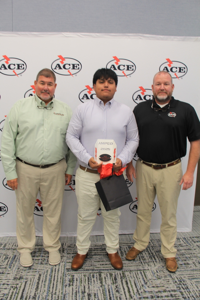 Yamil and ACE representatives