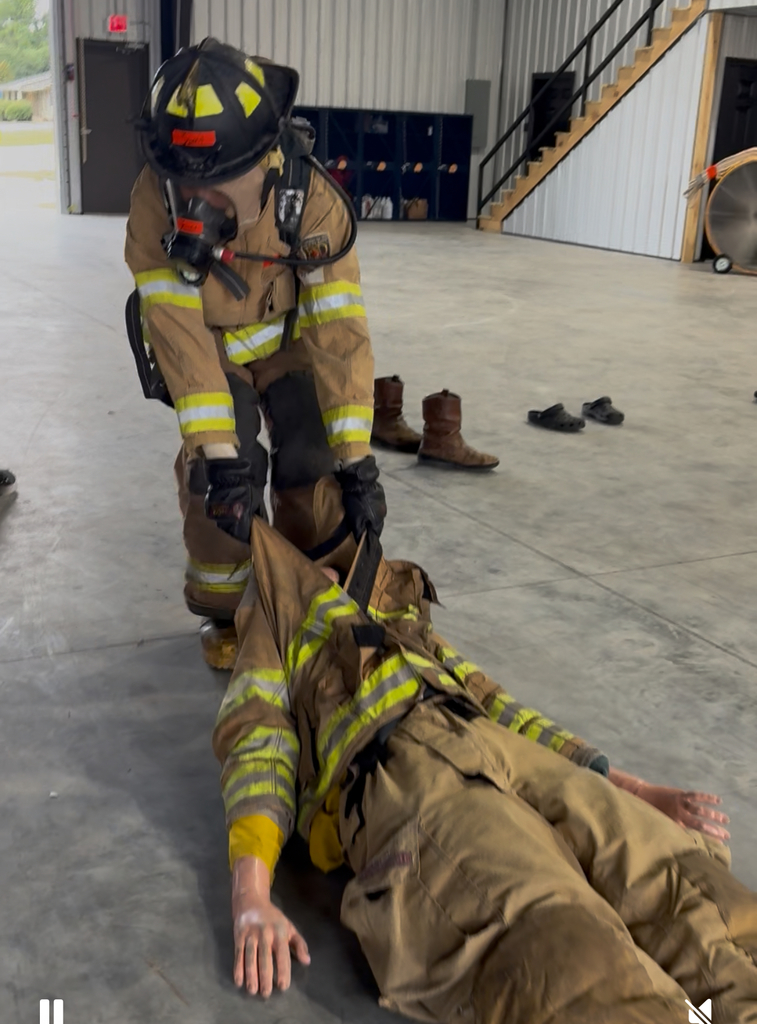 🎉🔥 The DEN at Claxton High School is proud to celebrate the 5th year of our Firefighting Program! 🚒👩‍🚒👨‍🚒  This year’s newest recruits are hard at work learning to function with their gear and equipment, building the skills they’ll need to serve our community. 💪  Training is taking place at the county’s new Public Safety Complex, and we are truly grateful for the partnership with the Evans County Commissioners, Evans County Fire & Rescue, and our amazing instructor, Brian Croft. 🙌👏  Go Tigers! 🐅🖤💛 #TigerPride #ClaxtonHigh #TheDEN #FirefightingProgram #CommunityStrong #EvansCounty #BlackAndGold