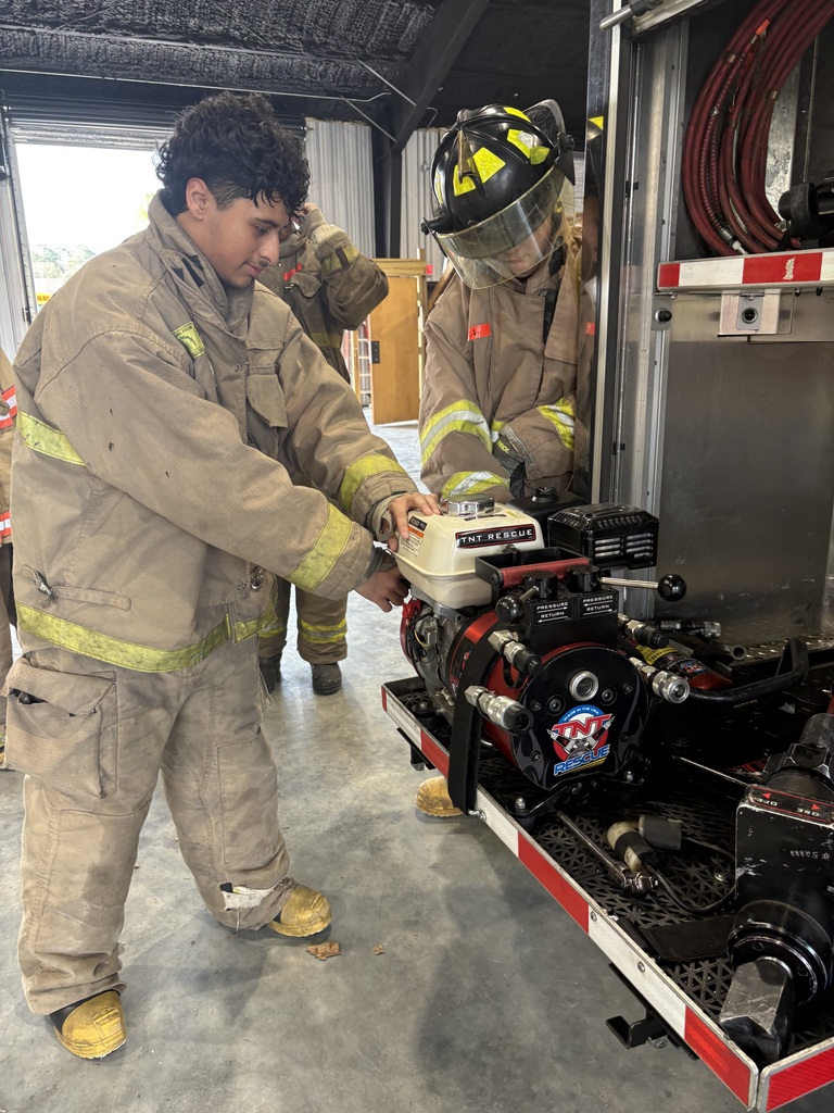 🎉🔥 The DEN at Claxton High School is proud to celebrate the 5th year of our Firefighting Program! 🚒👩‍🚒👨‍🚒  This year’s newest recruits are hard at work learning to function with their gear and equipment, building the skills they’ll need to serve our community. 💪  Training is taking place at the county’s new Public Safety Complex, and we are truly grateful for the partnership with the Evans County Commissioners, Evans County Fire & Rescue, and our amazing instructor, Brian Croft. 🙌👏  Go Tigers! 🐅🖤💛 #TigerPride #ClaxtonHigh #TheDEN #FirefightingProgram #CommunityStrong #EvansCounty #BlackAndGold
