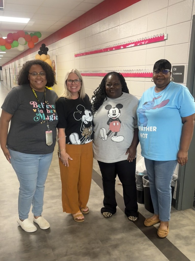 CES 2nd Grade Teachers: 2nd grade has been reading & learning about some creative & critical thinkers including Ruth Handler, Stan Lee, Walt Disney, Dr Seuss, Jackie Robinson & more! The children have loved guessing who the person of the day will be by looking at their teacher’s shirts each morning. 