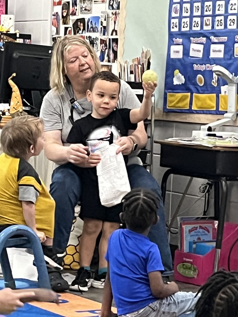 Ms. Thigpen & Ms. Melissa’s class loved sharing their favorite things and celebrating what makes them unique!