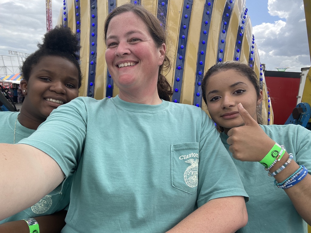 Image showing 🐯💛🖤 Claxton High School FFA Members at the Georgia National Fair! 💛🖤🐯  Our CHS FFA members had the privilege of attending the annual FFA Day at the Georgia National Fair in Perry, GA on Tuesday, October 7, 2025! 🎡🌾 Students connected with members from other FFA chapters across the state and listened to inspiring keynote speakers. 🎤✨  After the presentations, our Tigers enjoyed all the fun the fair had to offer — visiting animals 🐮🐷🐑, tasting delicious fair food 🍭🍔🍟, and riding the rides 🎠🎢🎯!  Way to represent Claxton High with Tiger pride! 🐅💪  #TheDen #TigerPride #CHSFFA #ClaxtonHigh #GoTigers #GeorgiaNationalFair