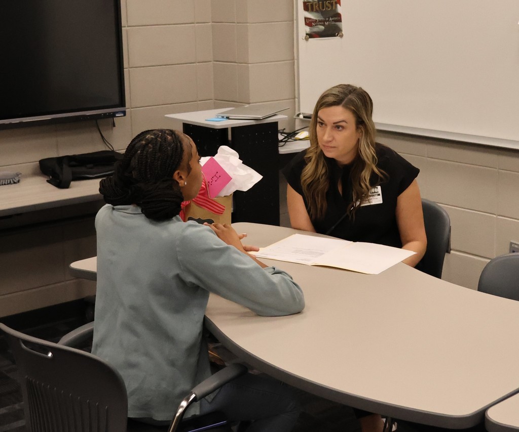Clark and Battle meeting for the first time