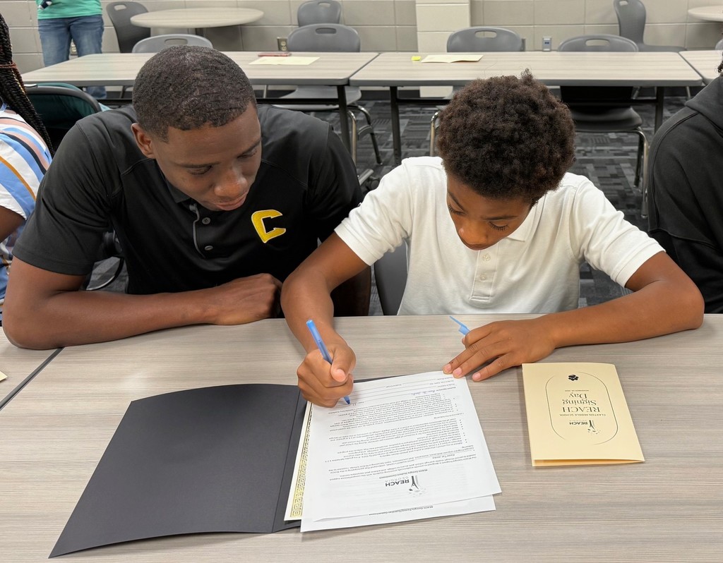 REACH Scholarship Signing Ceremony