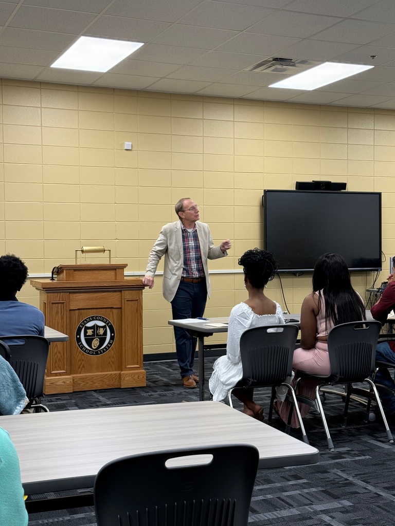 REACH Scholarship Signing Ceremony